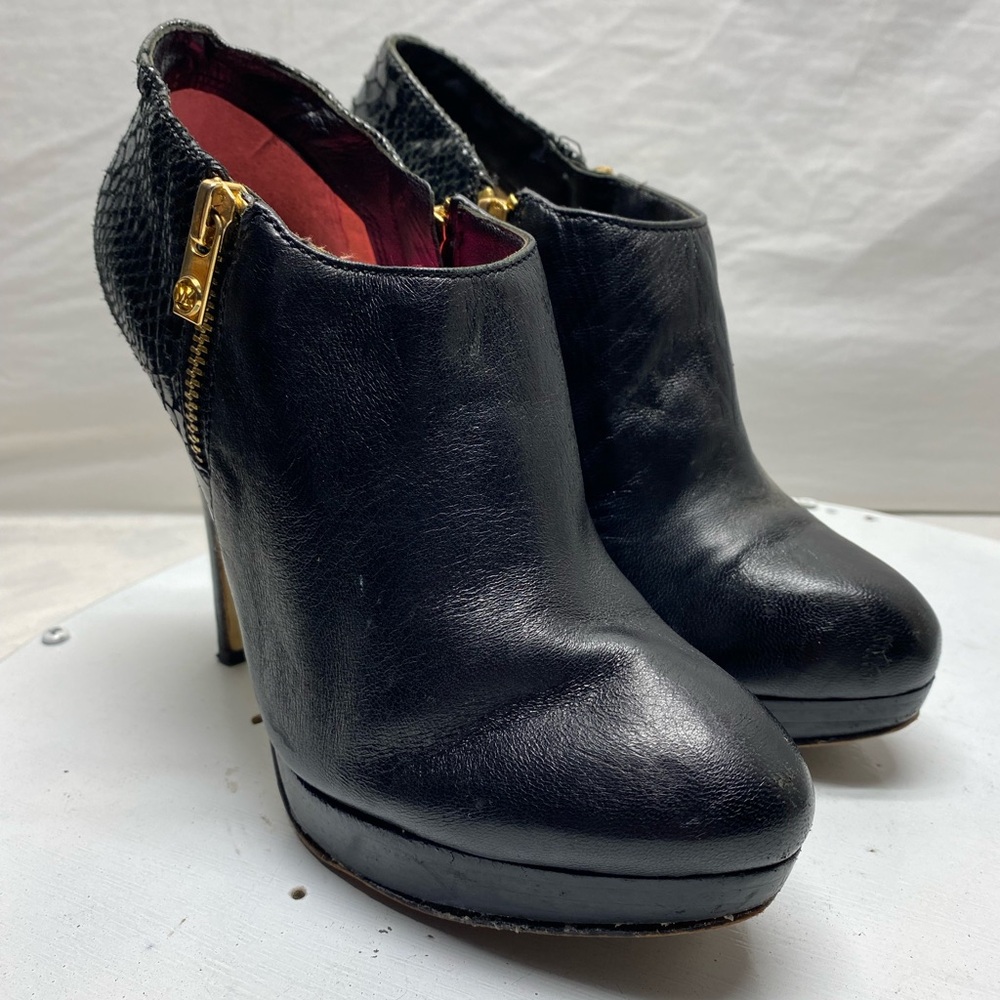 MICHAEL KORS Black Leather Platform High Heel Ankle Booties Python SZ 6M